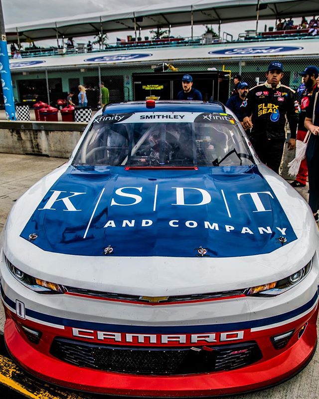 We hope your week looks as good as this car! Happy Monday to our KSDT Family!